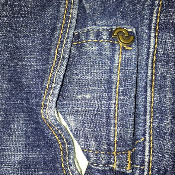 Denizen From Levi’s boot cut jeans. - Picture 6 of 7